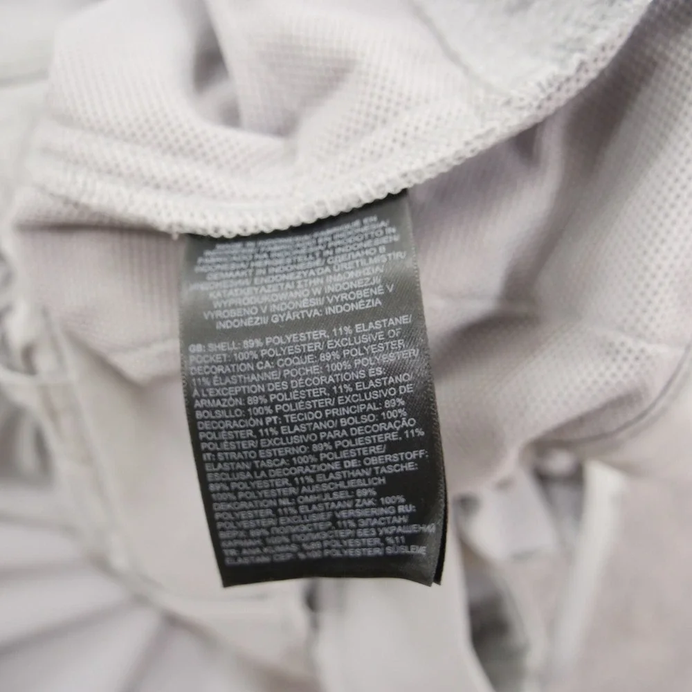 The North Face gently pre